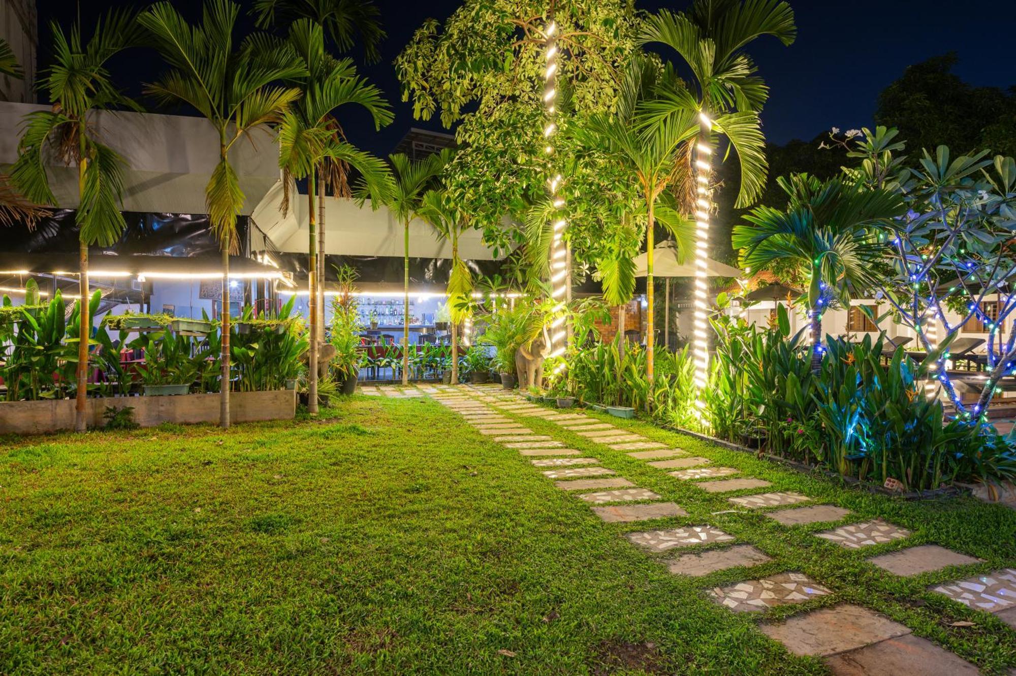 Damnak Soksan Hotel Siem Reap Zewnętrze zdjęcie