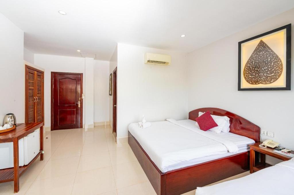 Damnak Soksan Hotel Siem Reap Zewnętrze zdjęcie